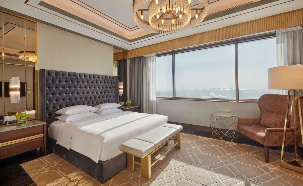Grand Hyatt Al Khobar Hotel And Residences Eksteriør bilde A bedroom at the hotel